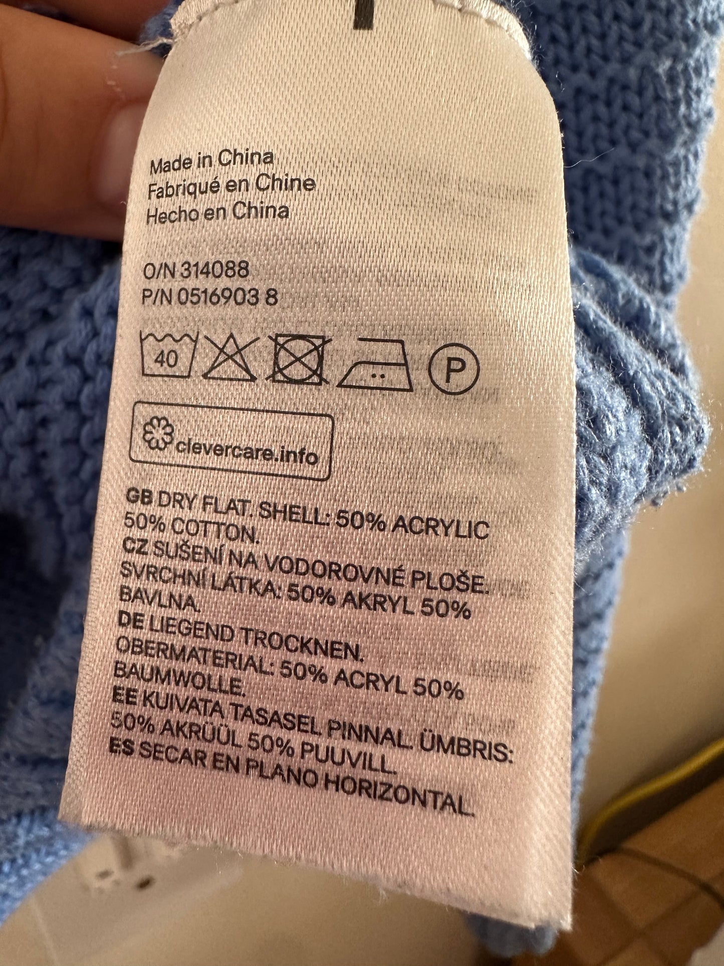H&M ribbed blue jersey (small)
