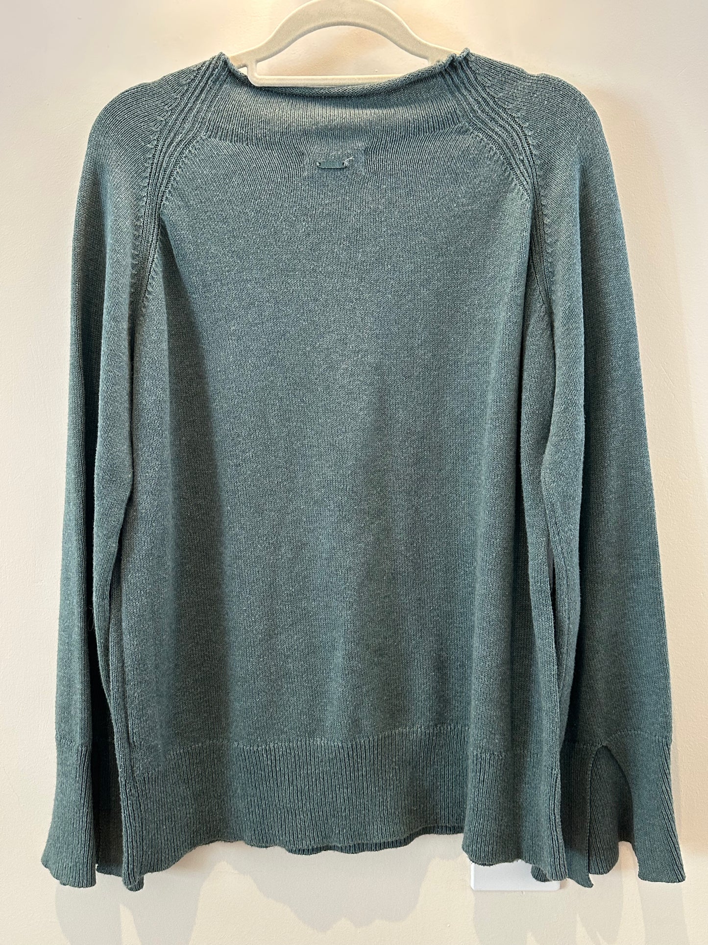 Teal green Desray jersey (size 36)