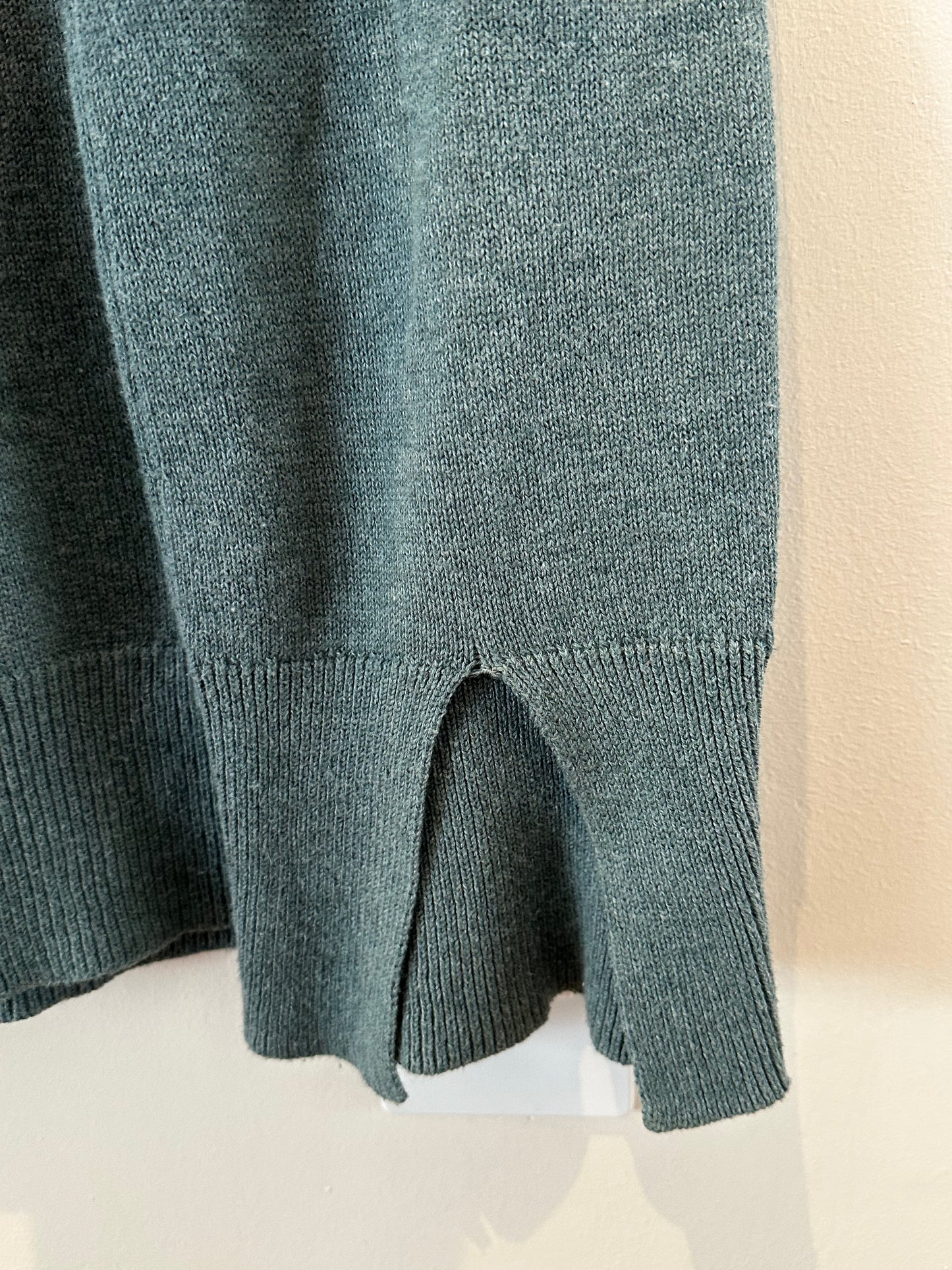 Teal green Desray jersey (size 36)