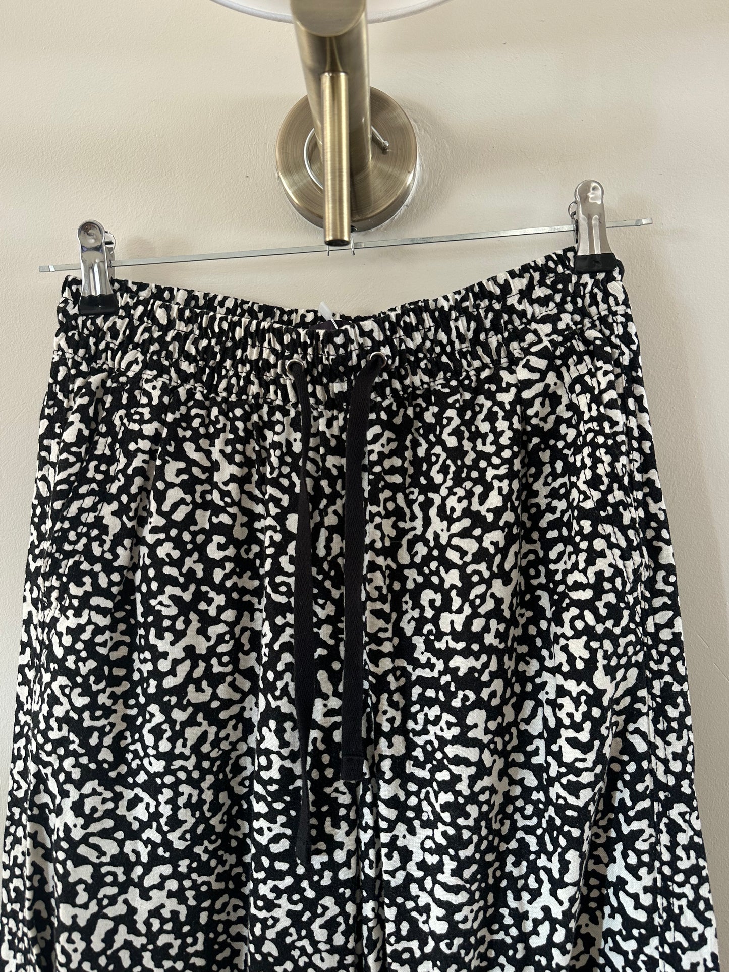Linen blend M&S animal print pants (size 6)