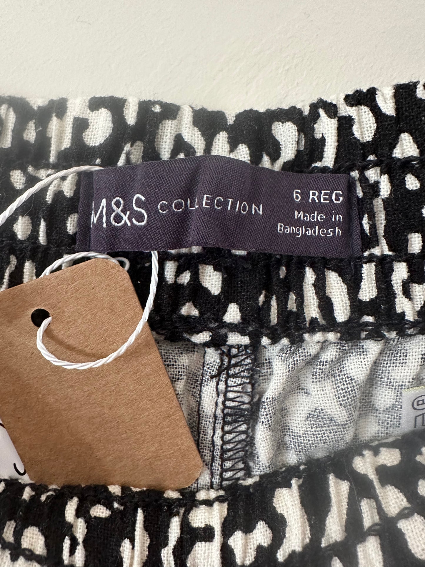 Linen blend M&S animal print pants (size 6)