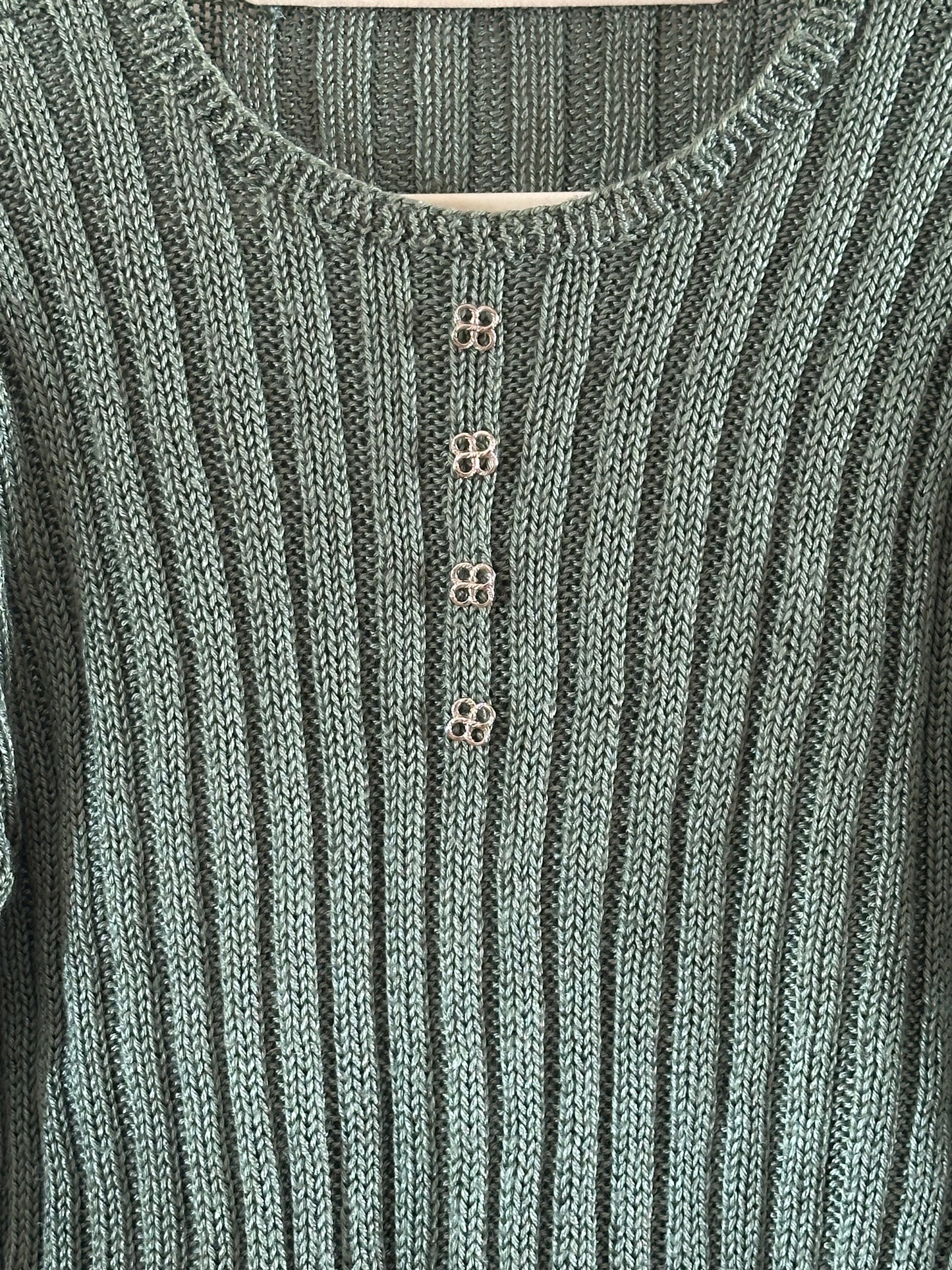 Green handmade ribbed knit jersey (medium)