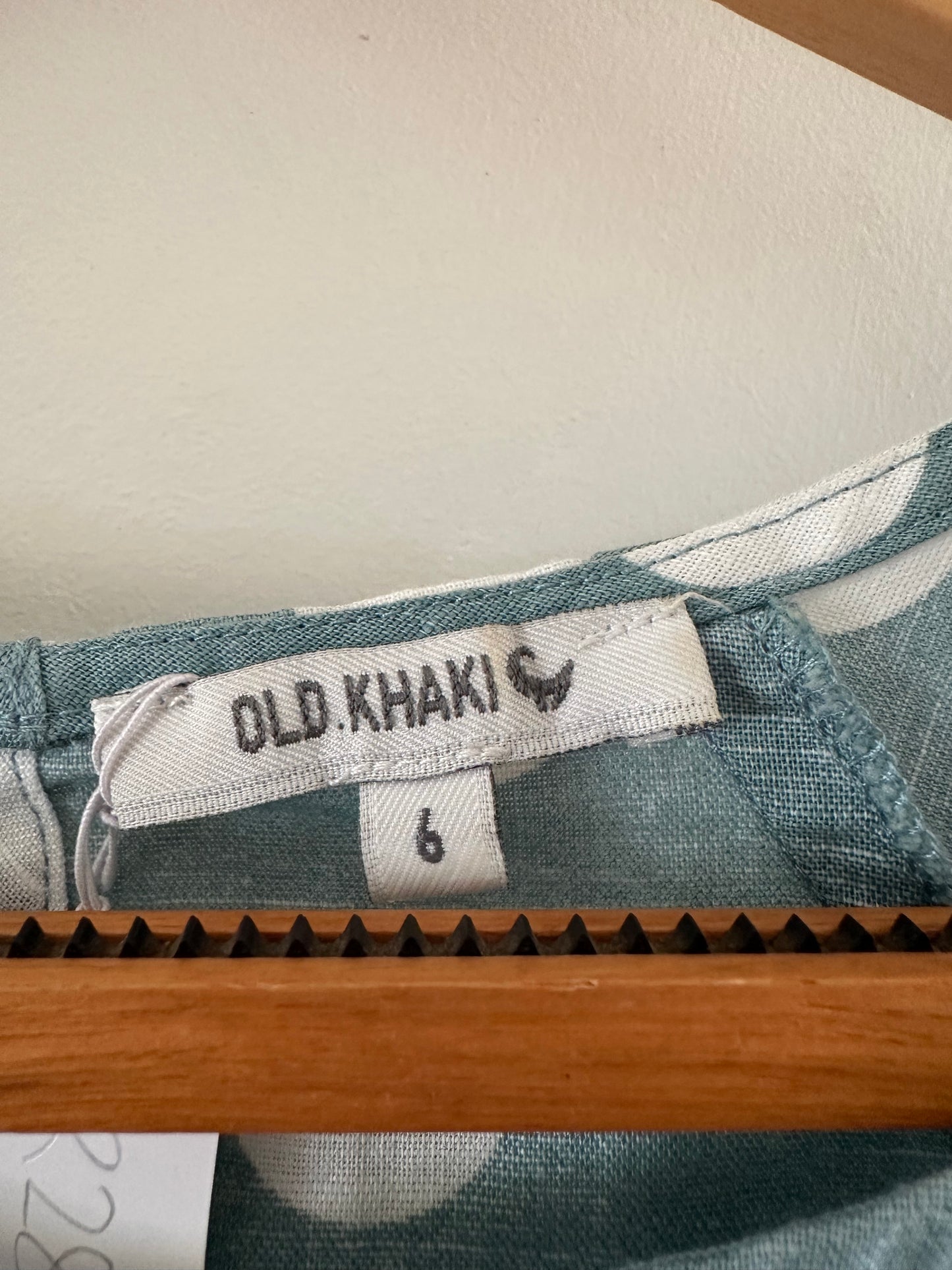Old Khaki linen blend polka dot top (size 6)