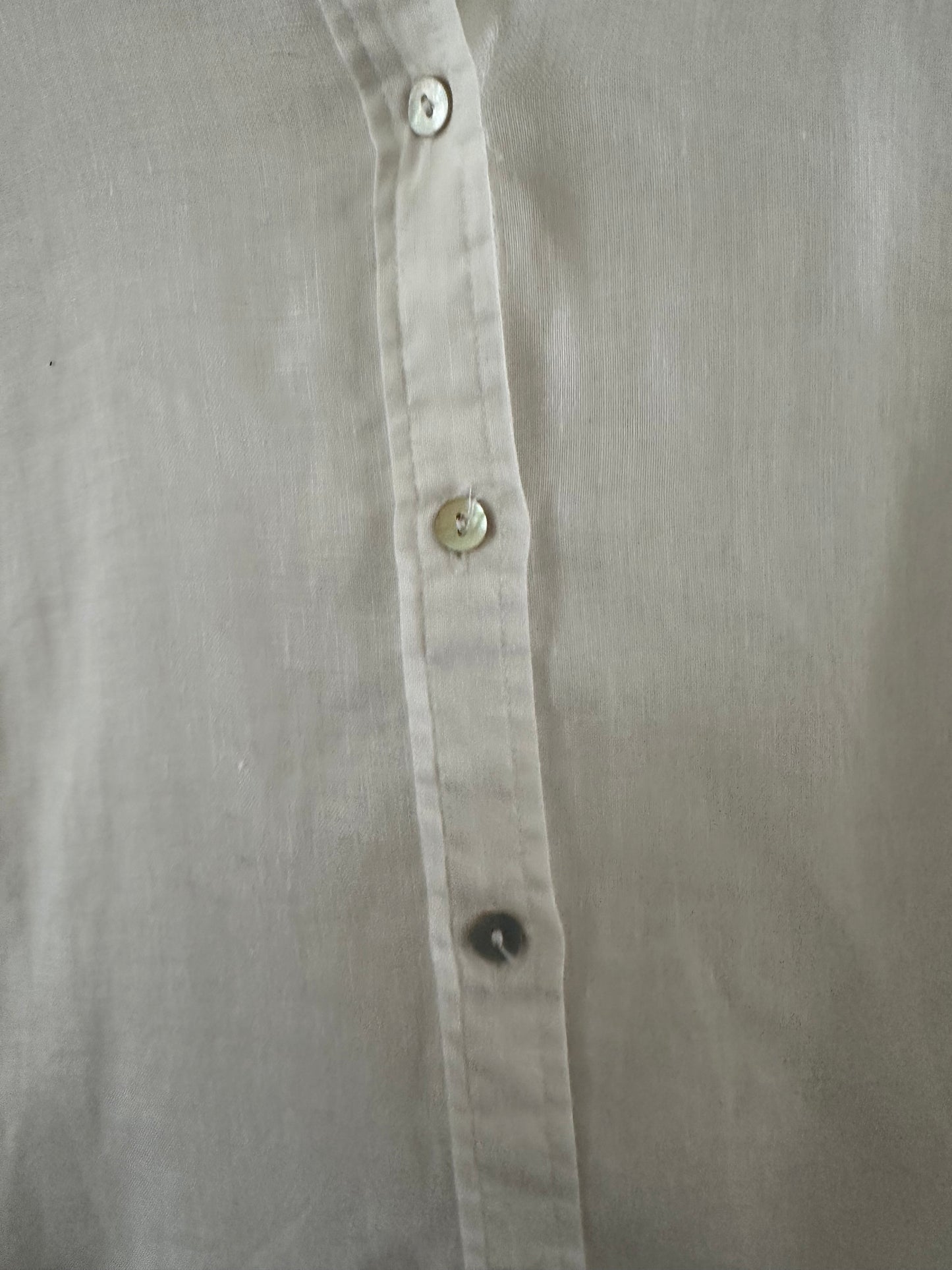 White linen H&M button up top (size 6)