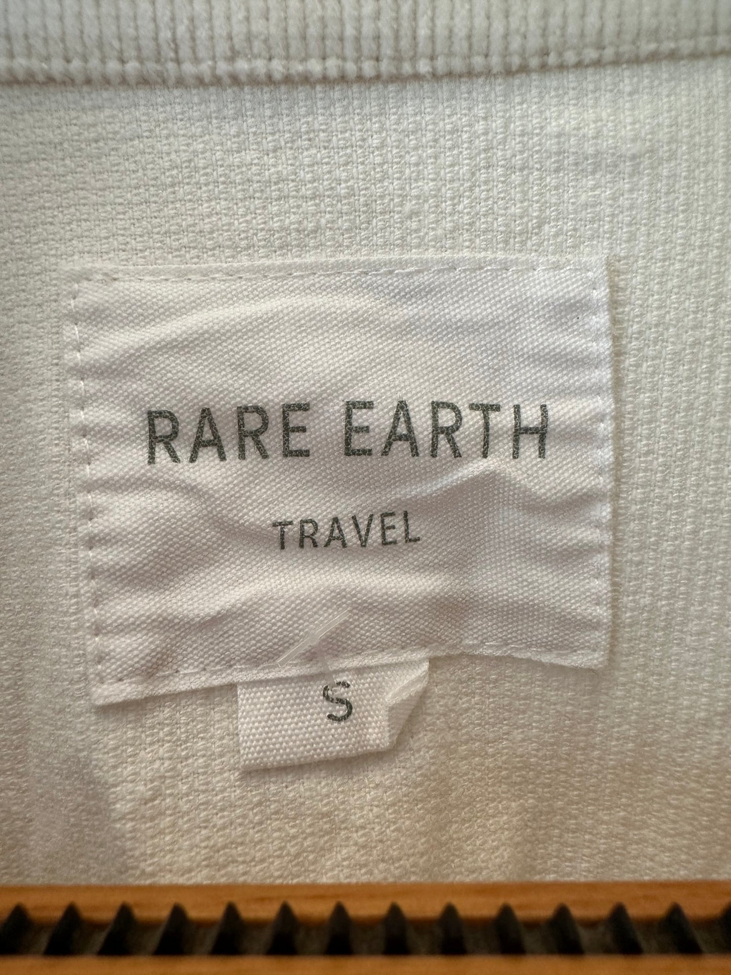 Rare Earth cream corduroy shacket (small)