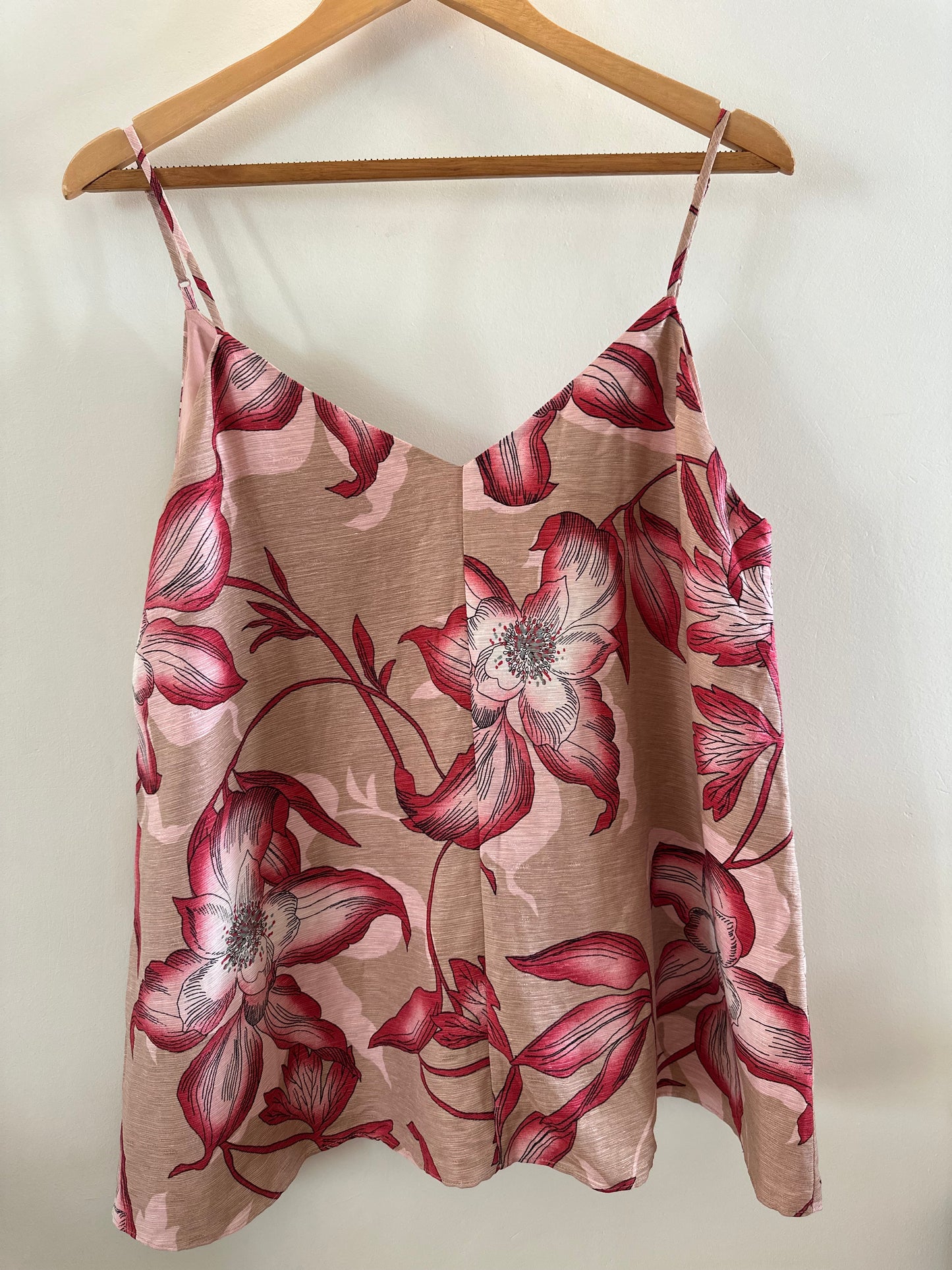 Country Road linen and silk cami (size 14)