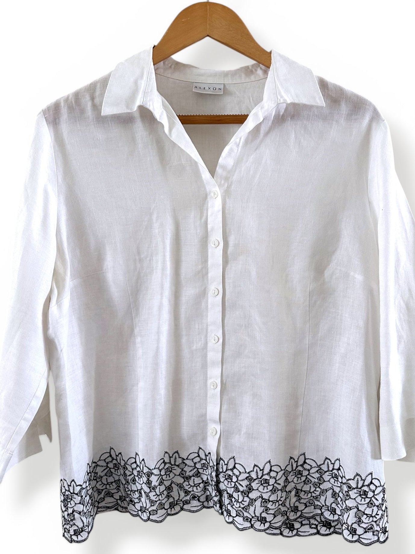 White linen top with embroidery (medium)